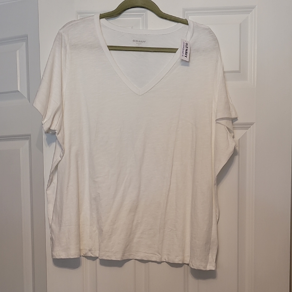 Old Navy White Short Sleeve Tee